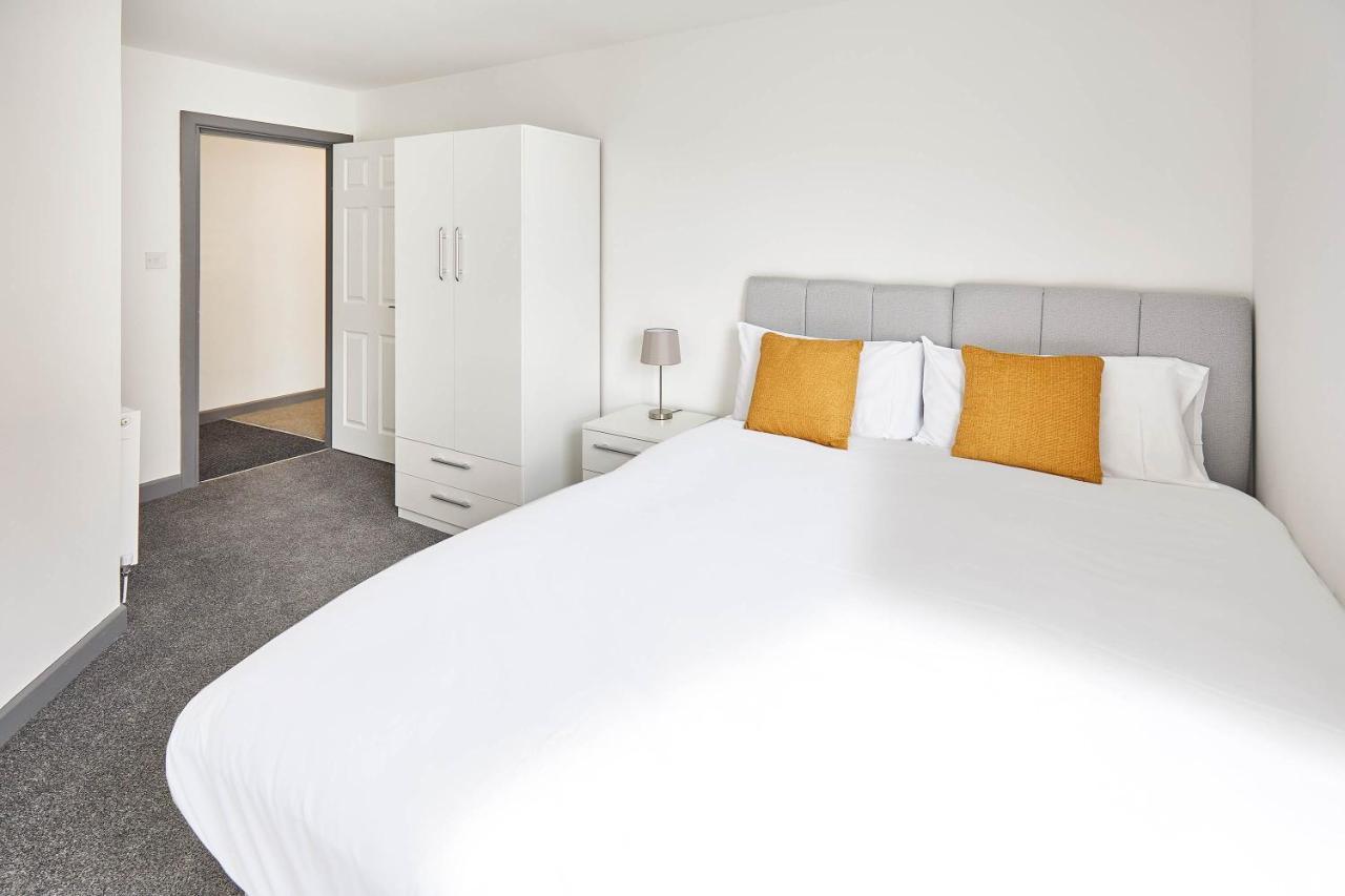 Host & Stay - Clarendon Apartments ريدكار المظهر الخارجي الصورة