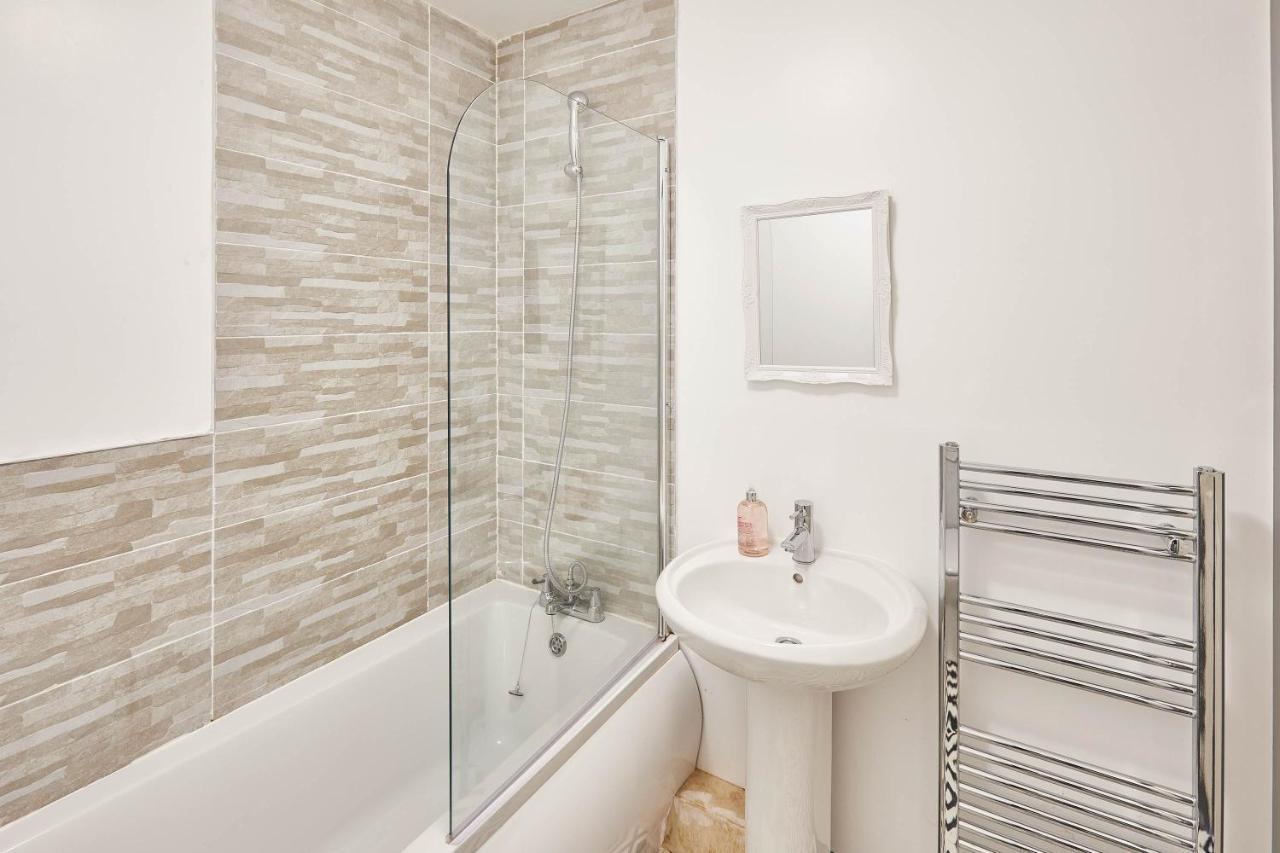 Host & Stay - Clarendon Apartments ريدكار المظهر الخارجي الصورة
